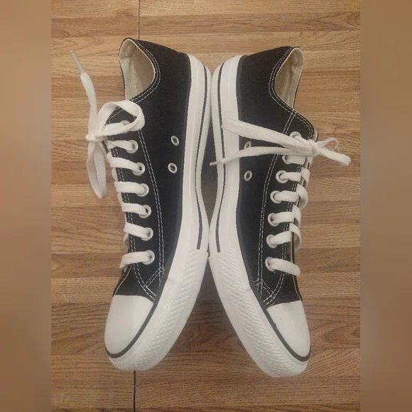 Converse Chuck Taylor All Star M9166 Unisex Sneakers - Picture 5 of 9